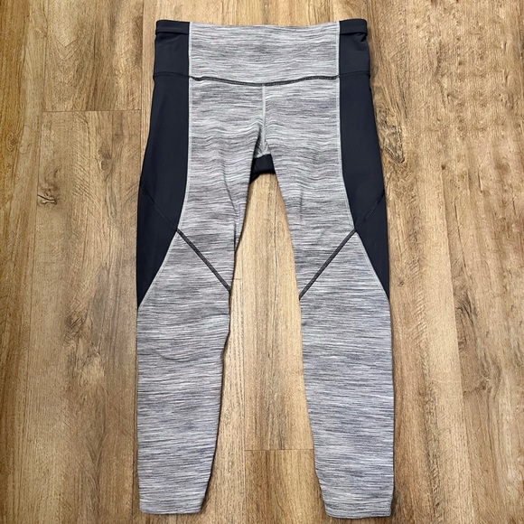 lululemon athletica Pants - Lululemon Run With The Sun Tights‎ Black Grey